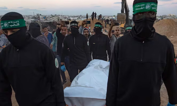 Hamás devuelve los restos de dos rehenes israelíes en el marco del alto al fuego - OviedoPress