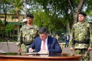 Popular / Declaran como terroristas al PCC y Comando Vermelho