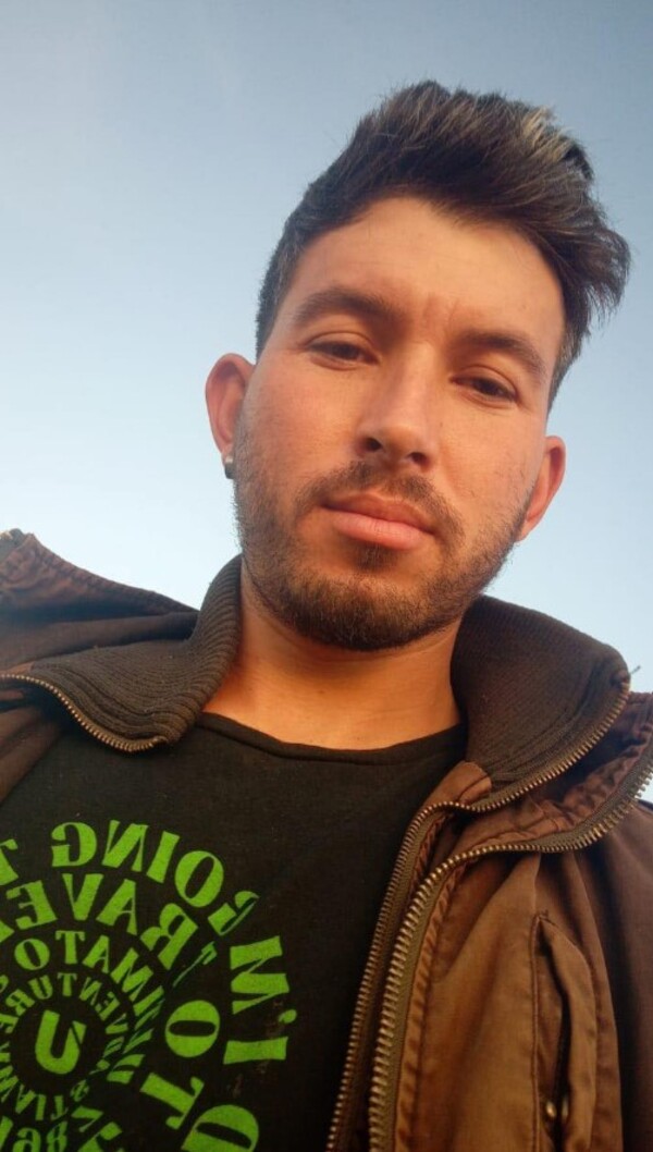 Popular / Pidió que sean rescatada su familia ha upéi oguete