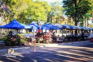 Feria Rosa “Manos que inspiran”