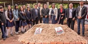 Popular / Ho’a rayo contra candidato Prietista: Ojedenuncia por usurpación de funciones y usar virú de la comuna para su campaña