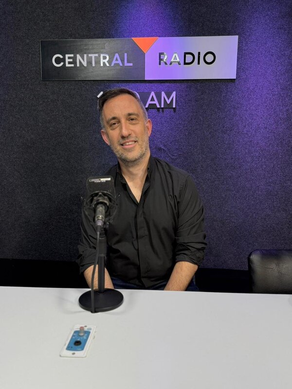 La consultoría política bajo presión: entre la fragmentación electoral y el nuevo liderazgo