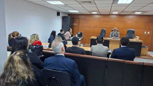 Video: En caso mafia de los pagarés, la jueza de Paz irá a juicio oral junto con otros seis procesados