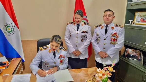 Designan a nueva jefa de Relaciones Públicas de la Policía Nacional - Nacionales - ABC Color