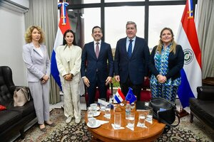 Raúl Latorre refuerza la cooperación con parlamentarios europeos | Unicanal