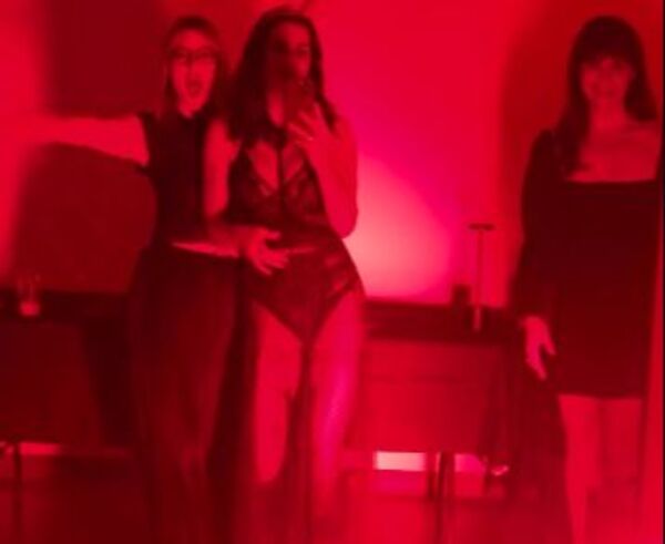 Popular / El sexy festejo de cumple de Jazmín Rojas en Nueva York