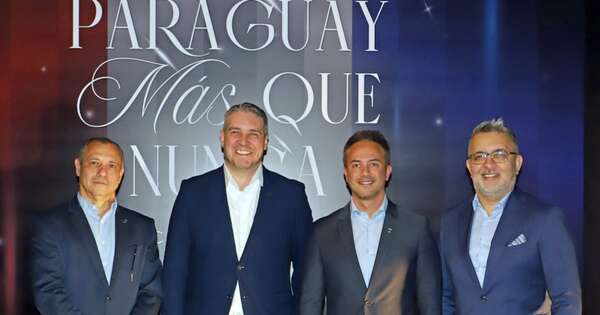 La Nación / El Club de Ejecutivos celebró sus 26 años