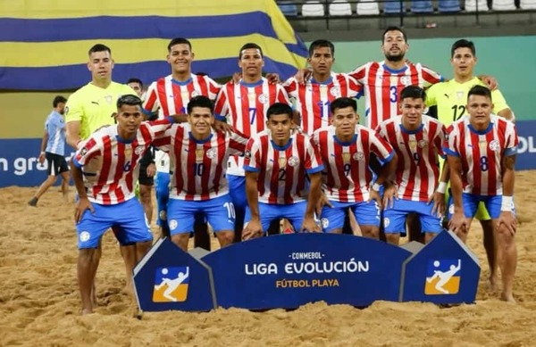 El invicto equipo Pynandí mide hoy a Chile por la Liga Evolución de fútbol playa - La Tribuna