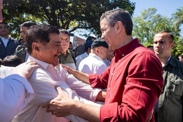 Presidente Peña inaugura sistema de agua potable en Misiones