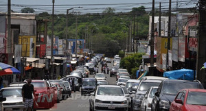 COMERCIANTES DE ENCARNACIÓN ESPERAN ESTABILIDAD DEL PESO ARGENTINO