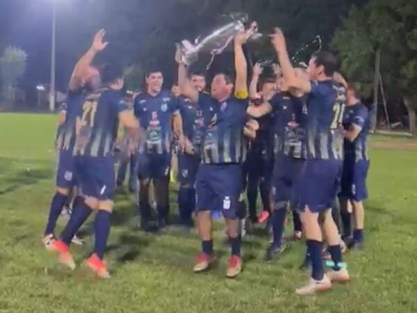 Petereby, flamante campeón del torneo ejecutivo del Rancho La Amistad - Concepción al Día