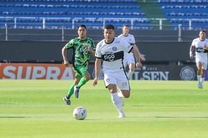 El clásico blanco y negro destaca en la lucha por Conmebol