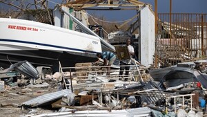 Black River, una ciudad jamaiquina destruida por el huracán y escenario de saqueos