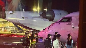 Dos aviones chocan en pista de Nueva York en medio de la escasez de controladores en EEUU