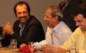 Versus / "Toti" Acosta pidió tener cuidado del "jugador número 12": "Lo digo por experiencia"