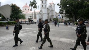 Ex presidentes de Latinoamérica y España alertan sobre posible golpe electoral en Honduras