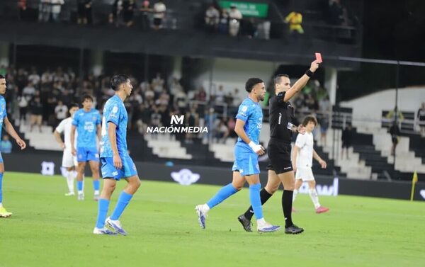 Versus / Ever Hugo Almeida, preocupado por la pandemia de expulsados: "Es anormal"