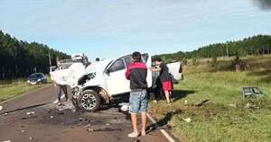 La Nación / Dos paraguayos mueren en un accidente en Corrientes