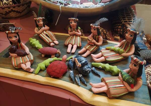 Centro Cultural del Lago habilita “Christmas Trees II” y su feria navideña - Cultura - ABC Color