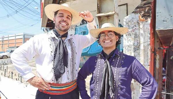 Folclore paraguayo en giras internacionales. El arte desde la calle