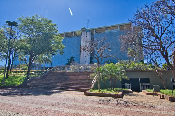 Asunción vuelve al centro del debate monetario sudamericano