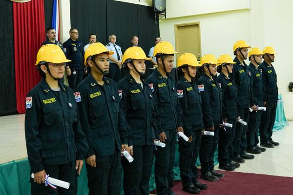 Filadelfia suma 10 nuevos bomberos voluntarios para fortalecer la seguridad en el Chaco