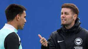 Hurzeler destacó la rápida adaptación de Diego Gómez a la intensidad de la Premier