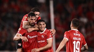 Independiente golea y sigue soñando