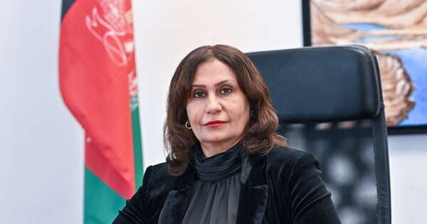 La Nación / Embajadora afgana desafía hace 4 años a los talibanes en Austria