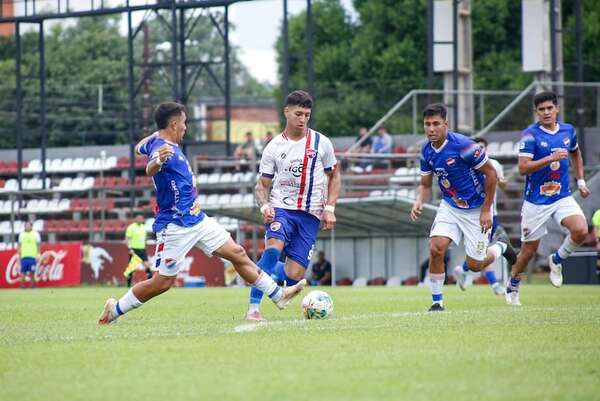 Primera B: Sportivo Iteño amarga al 3 de Noviembre - Fútbol de Ascenso de Paraguay - ABC Color