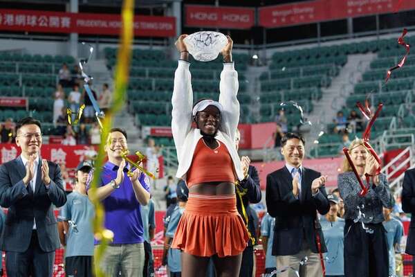 Canadiense Mboko priva a Bucsa de su primer título WTA - Tenis - ABC Color