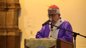 Adalberto Martínez recuerda a los difuntos: “La muerte no es el final, es volver al hogar”