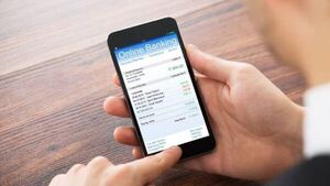 “Pillé que mi marido me es infiel por una transferencia que hizo”