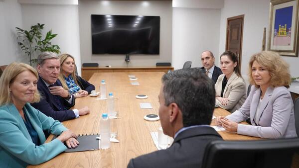 Francia reclama cláusulas de garantía antes de firmar acuerdo con Mercosur