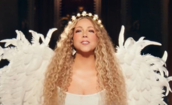 Mariah Carey marca el inicio de la temporada navideña con su nuevo vídeo “It’s Time!” » San Lorenzo PY