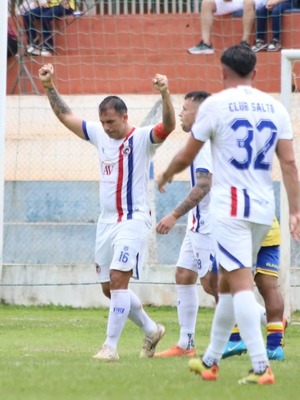 Salto del Guaira y 15 de Mayo clasifican a Semifinales del Nacional B - La Tribuna