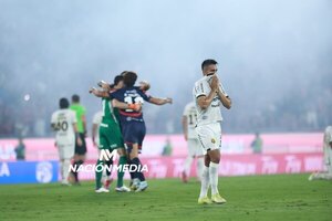 Versus / ¡La picante dedicatoria de Cerro Porteño a Guaraní!