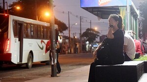 Reguladas nocturnas, suplicio diario de pasajeros para retornar al hogar