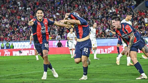 ¡Explota La Nueva Olla! Cerro Porteño vence a Guaraní y se adueña del Clausura en una noche de pura emoción
