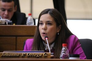 Johana Ortega plantea mecanismos para definir candidatura única en Asunción