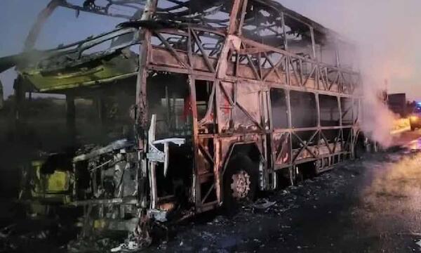 Bus paraguayo ardió en llamas en ruta de Argentina – Prensa 5