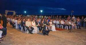 La Nación / Cien parejas dieron el sí en el puerto de Concepción