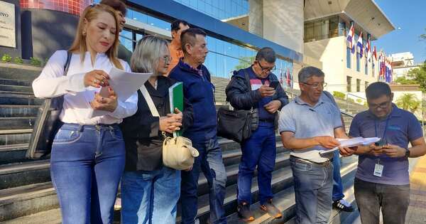 Diario HOY | Víctimas de mafia de pagarés piden juicio de ministros de la Corte