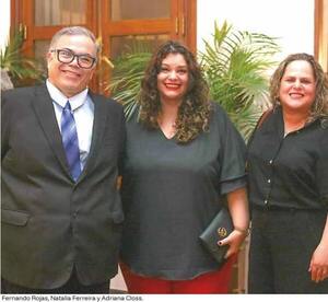 Milda Rivarola y su distinción cultural por el gobierno francés