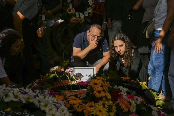 Israel identifica restos a otros tres rehenes secuestrados por Hamás - Mundo - ABC Color