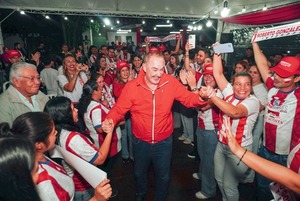 Popular / A días de las elecciones Vaesken destaca unidad del Partido Colorado y aseguró que Miguel Prieto chupó 300 miillones de dólares y se dieron la gran vida: ”Lo único que hicieron fue llenarse los bolsillos"