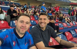 Gerardo Ortiz, en el centro de la polémica por su presencia en la Nueva Olla