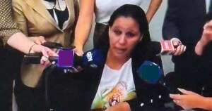 La Nación / Mafia de los pagarés: docente se endeudó por un microondas y su cuenta ya supera G. 3.000 millones