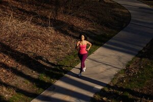 ¿Es mejor para la salud un paseo largo o muchos cortos?