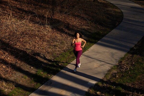 ¿Es mejor para la salud un paseo largo o muchos cortos?